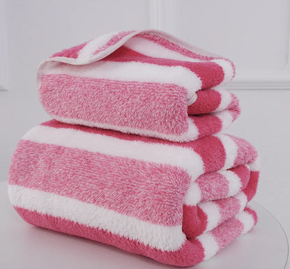 Thick Bath Towel, Soft Cotton Blend Terry, Quick Drying