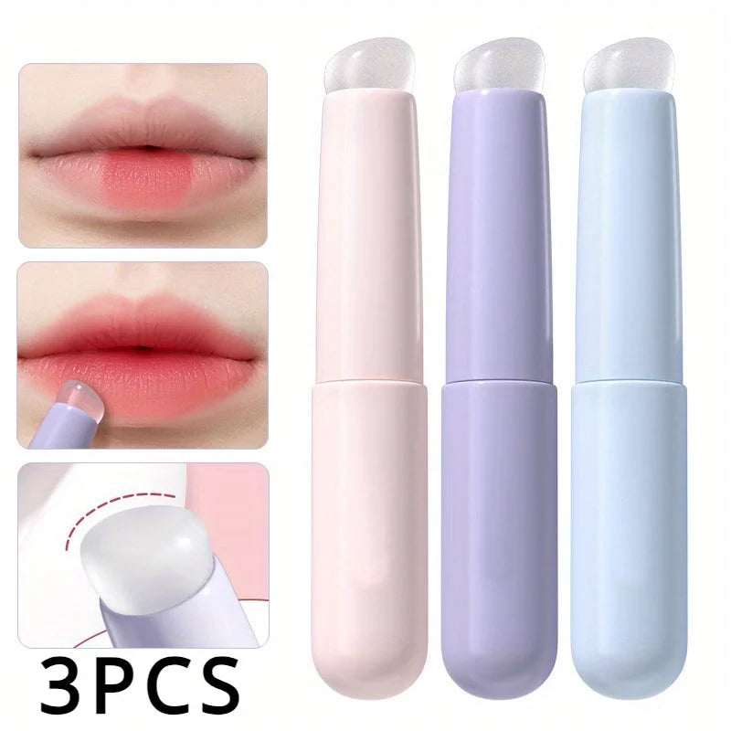 Silicone Lip Brush with Cap, Portable Lipstick Applicator