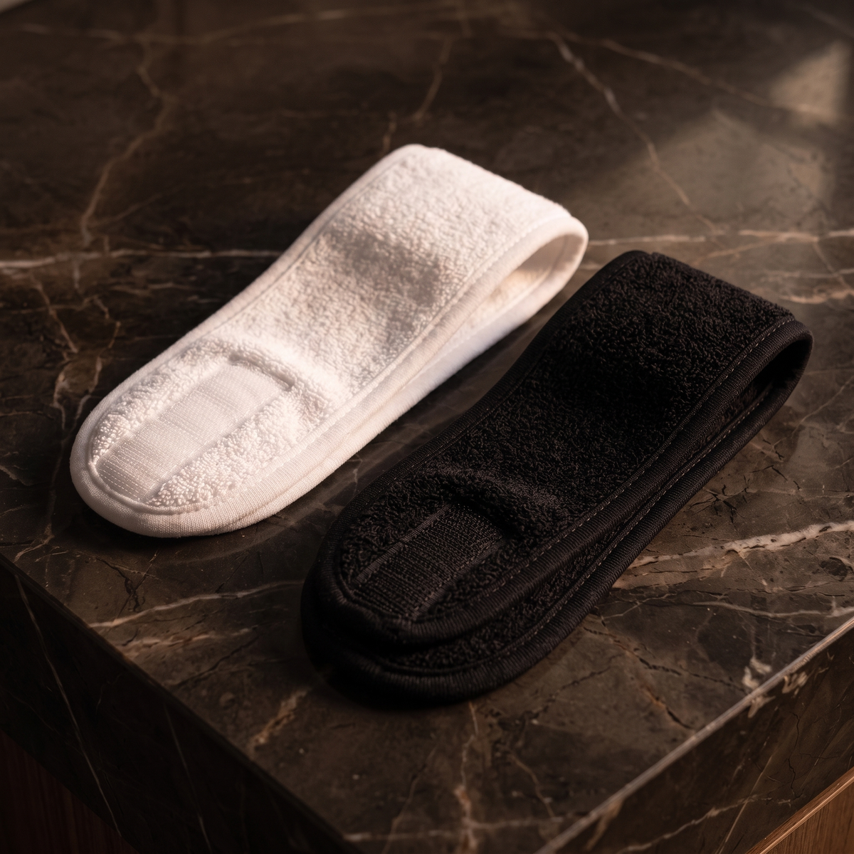 Plush spa headband in white and black
